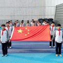 青岛为明学校中小学部举行“粽香情浓,传承文化,争做新时代好少年”及“心沐暖阳,砥砺成长”主题升旗仪式