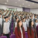 奋楫笃行启新程 踔厉奋发向未来||青岛为明学校高中部高一年级期中考试表彰大会