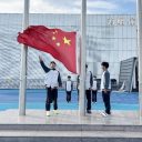 青岛为明学校中小学部举行“国安铭记于心，青年担当于行”及“共建卫生校园，共享健康生活”主题升旗仪式